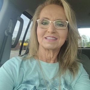 Meet your Posher, Staci